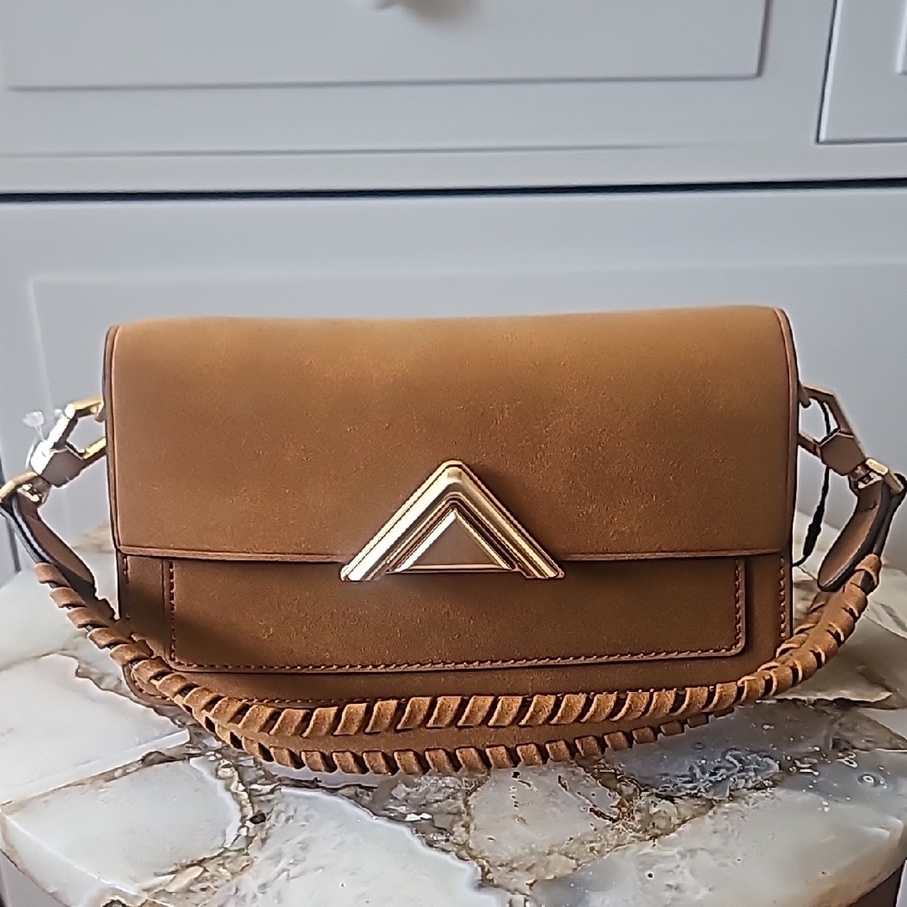 Aldo Suede Tan Shoulder Bag with Gold Accent - Picture 6 of 7